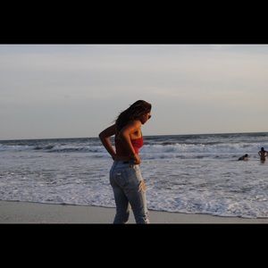 Meet your Posher, Sidney